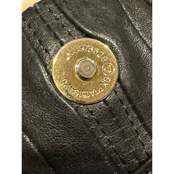 Gustto soft black leather shoulder back with gold hardware and strap - Picture 10 of 12